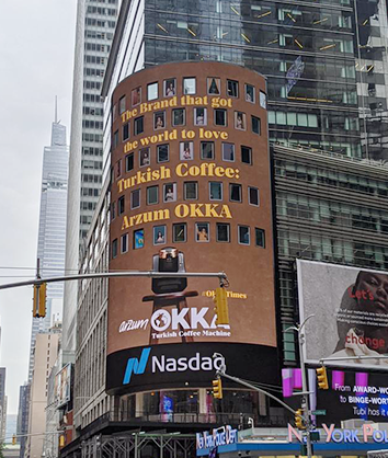 New York'tan Bir Havadis: Arzum OKKA Times Square'da!